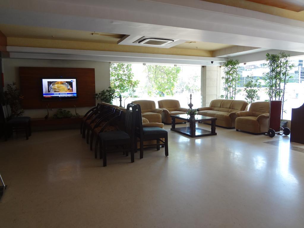 Hotel Budhil Park Visakhapatnam Extérieur photo