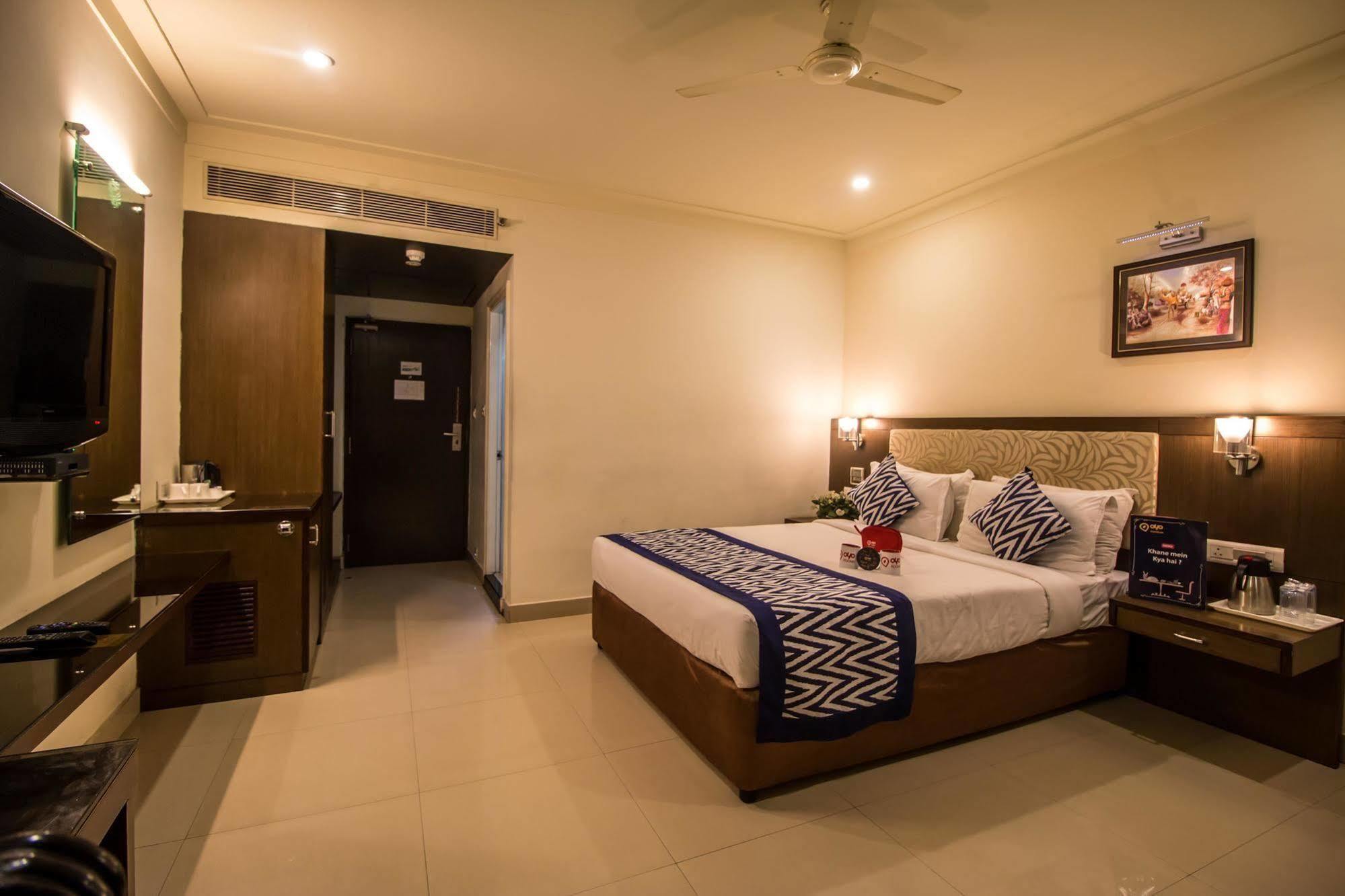Hotel Budhil Park Visakhapatnam Extérieur photo