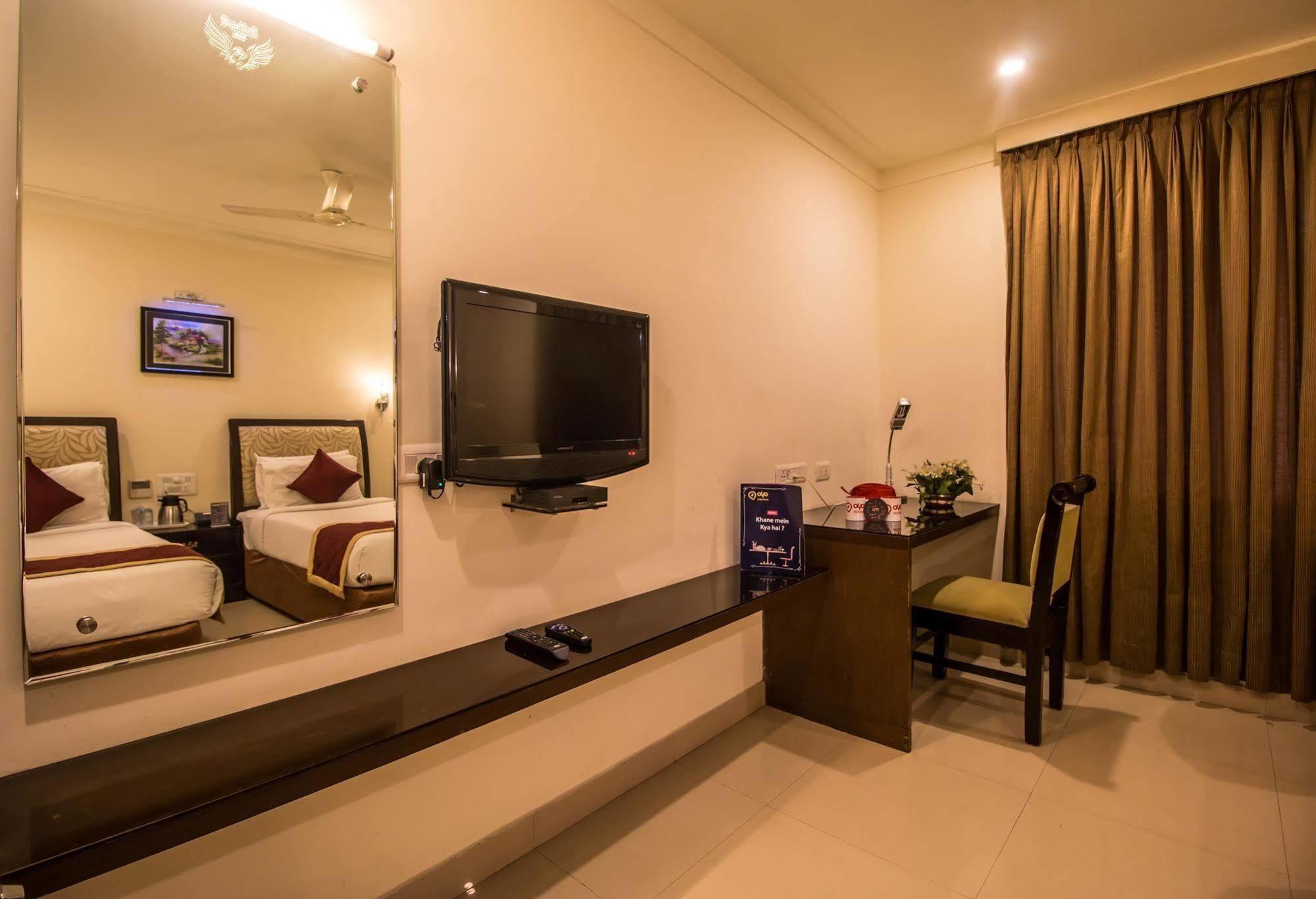 Hotel Budhil Park Visakhapatnam Extérieur photo