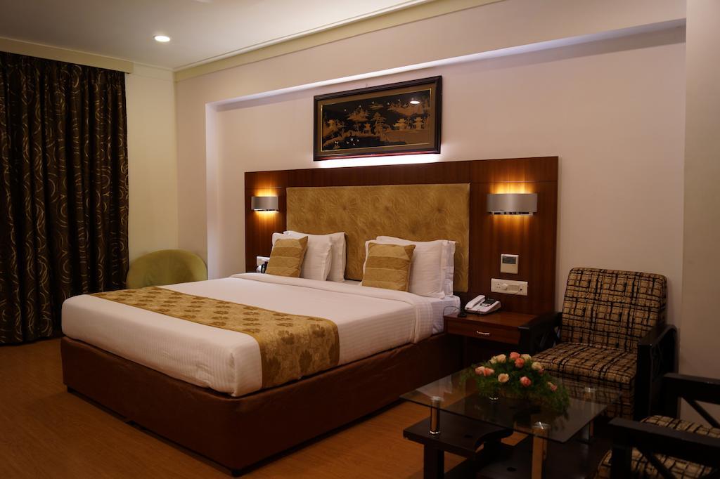 Hotel Budhil Park Visakhapatnam Extérieur photo
