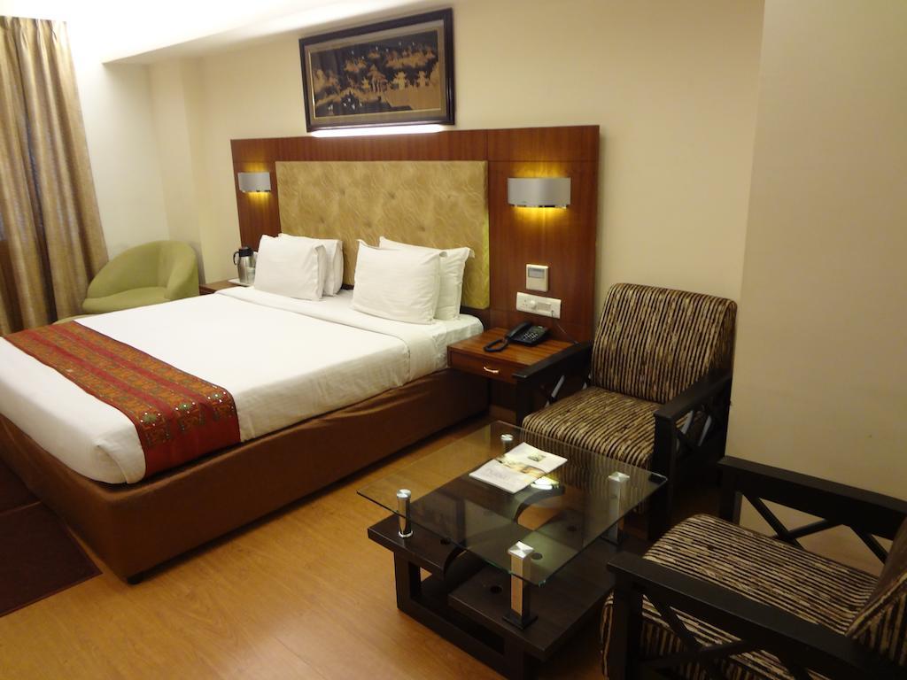 Hotel Budhil Park Visakhapatnam Extérieur photo